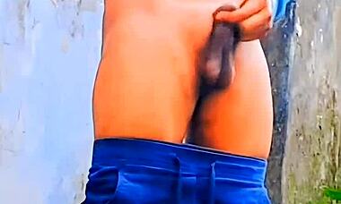 Pornashubby Masturbates Solo in Bathroom After Rounds