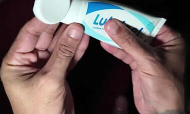 My friend caught me watching porn, oh no! 😳