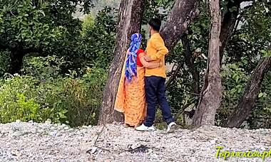 Village Bhabhi Screwed Hard By Stranger! Bent Over For Wild Fucking!