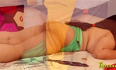 בהאבי כפרית מזדיינת קשה על ידי זר! מתכופפת לזיון פרוע!