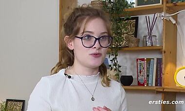 Ersties Luna Spoils Her Shaved Pussy With Dildo And Vibrator!