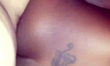 Hej, gledaj ovu kučku kako prima u dupe prvi put ikada