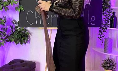 i love dancing in my coffee color stockings at the nylon club