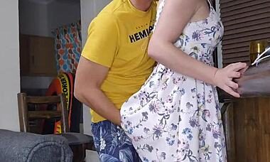 Random plumber fucking my tight wet pussy with his fingers until i squirt