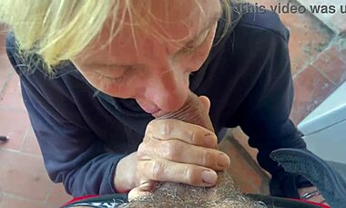 Accidental Homemade Sex With The Neighbour - Cum In My Mouth - Blowjob In The Laundry Room