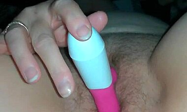 amateur wife secretly playing with herself