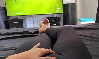 mientras veo el partido de colombia queria divertirme un poco