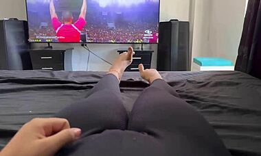 mientras veo el partido de colombia queria divertirme un poco