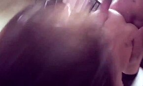 Hé, tu veux rejoindre notre trio coquin ?