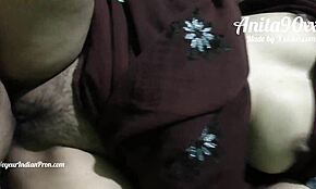 ภรรยาเพื่อนบ้านอินเดียตอนร้อนในบ้านเสียงชัด