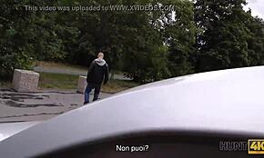 Aku Perlu Duit Jadi Aku Buka Kaki Untuk Orang Asing