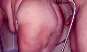 Verschlinge ihre saftige fette reife BBW-Muschi