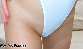 L-am făcut să ejaculeze de două ori și el m-a făcut să squirtez puternic