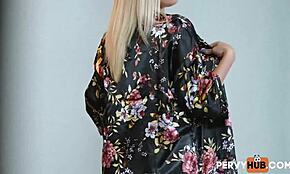 स्टेपमॉमी रोलप्ले पीटर ग्रीन और एलाना बुनज़ के साथ