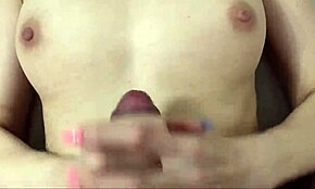 ดูเซ็กส์ใกล้ชิดกับแม่บ้านเซ็กซี่ร้อนแรง!