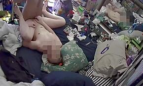 Hé, nézd ezt a rejtett hálószoba kamerát, amint a tweakek keményen basznak!