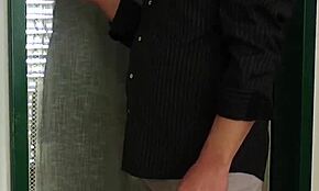 אסיה דיווין מתכופפת לאנאל קשה עם שכן עם סיום מלא זרע