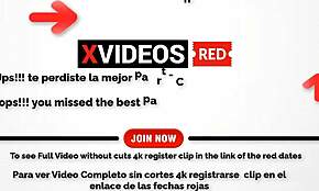 Uomo, ho beccato mio figliastro a segarsi e non ho potuto fare a meno di offrire il mio culo grosso per farmi mangiare dal suo cazzo grande!