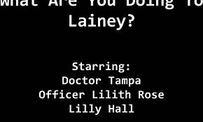 Fata Adolescentă Înfruntă O Căutare Corporală Umilitoare