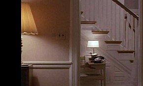 Yvette Croskey neckt mit dampfigem Couch-Sex im Film Stealing Home