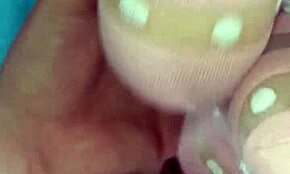 Ugh, jovencita mexicana de 18+ a escondidas con su padrastro... ¡ella ansía esa verga, ups!