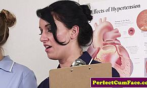 Τριμερής νοσοκόμες, θέλεις να με δεις να παίρνω φατσιά με τεράστιο φορτίο;