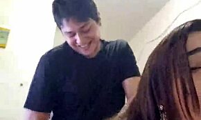 Vuoi che ti chiami troia mentre ti prendi il cazzo in culo?