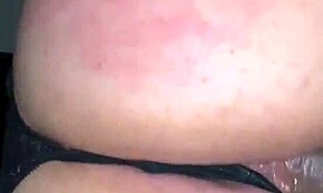 Büyük götlü kız arkadaşım sikimi sürüyor—Daha fazla görmek ister misin?