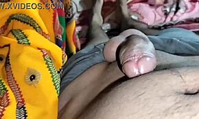 Nevastă indiană seduce cu mișcări sultry