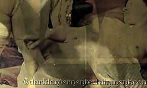 Dark Lantern Entertainment prezintă secrete de threesome din confesiunile mele erotice victoriene
