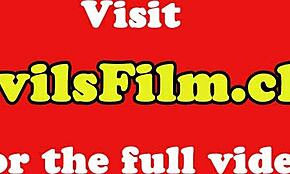 उफ्फ, ये ओल्डर आदमी मेरी गांड मार रहा, विश्वास नहीं हो रहा... मेरी एबोनी गांड दर्द कर रही!