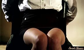 Hei, haluatko nähdä tämän ihanannuoren 18+ teinin naidun syvään missionaarissa?