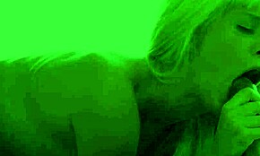 Miluju sledovat tu eurobabe sát kokot po předehře!