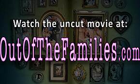 Hei, vrei să vezi sânii uriași ai mamei vitrege tatuate?